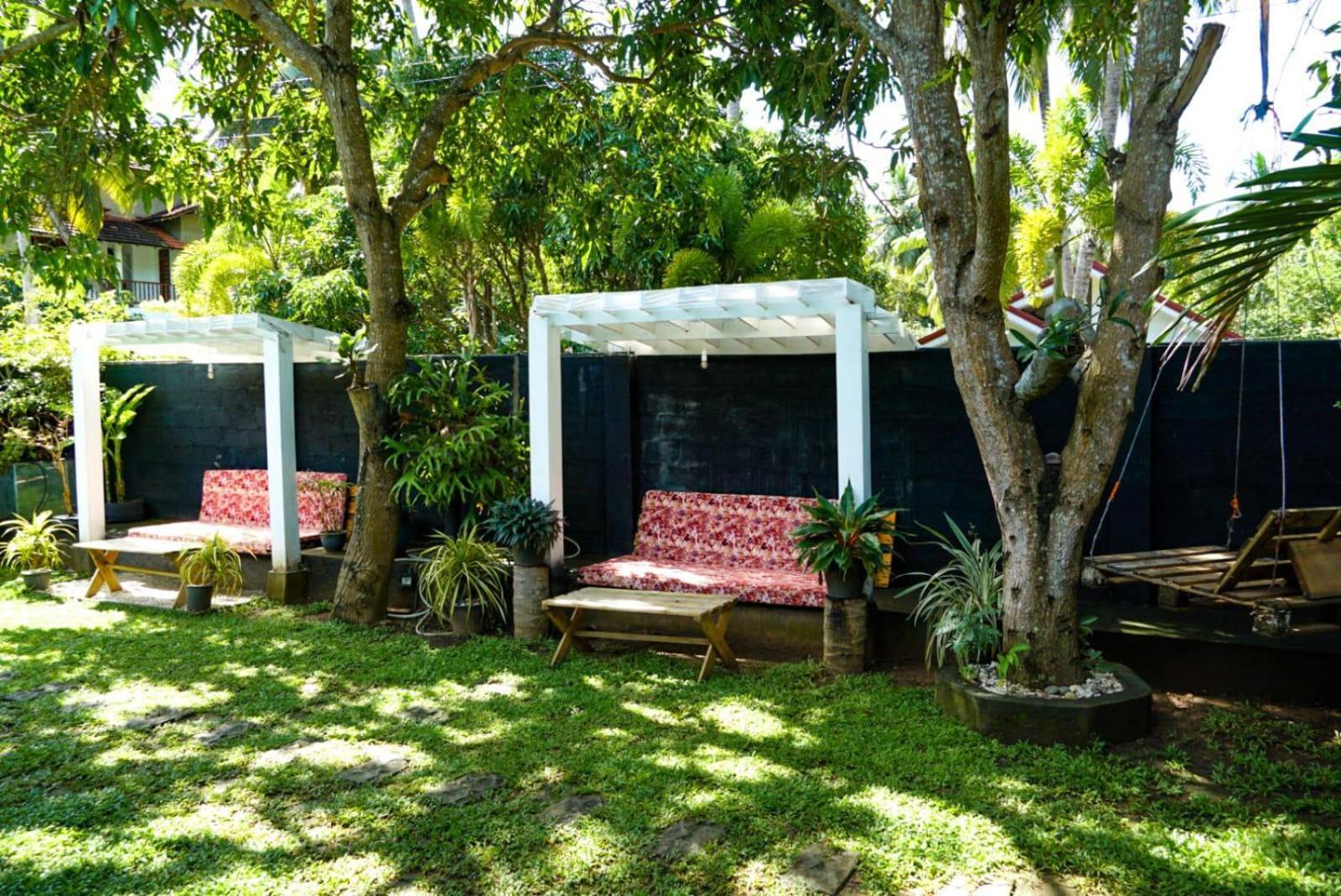 Cozy House Hotel Udawalawe Eksteriør billede